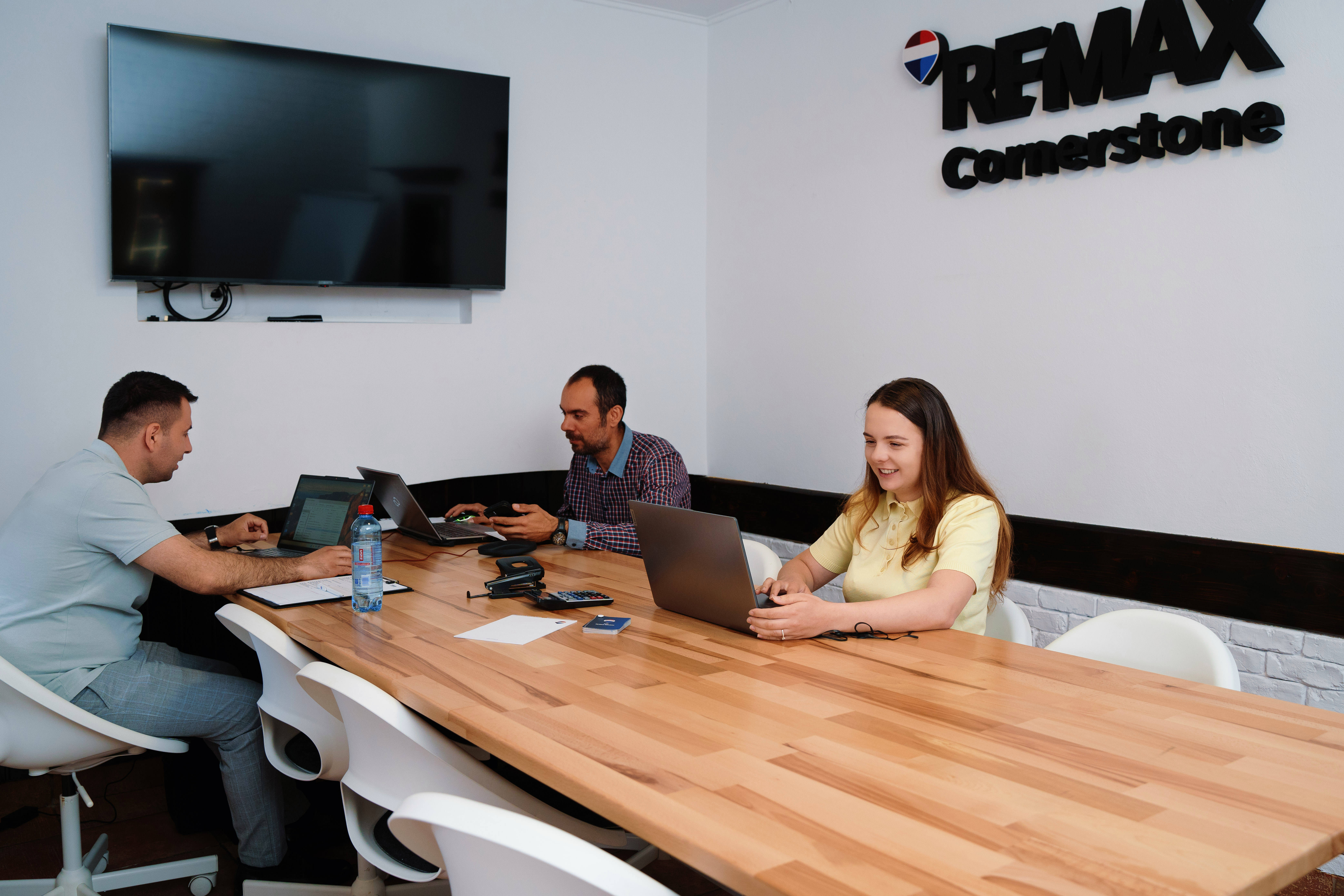 REMAX Cornerstone