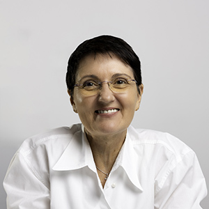Cristina Petre